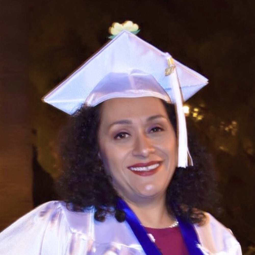 Meet your Posher, Gabriela